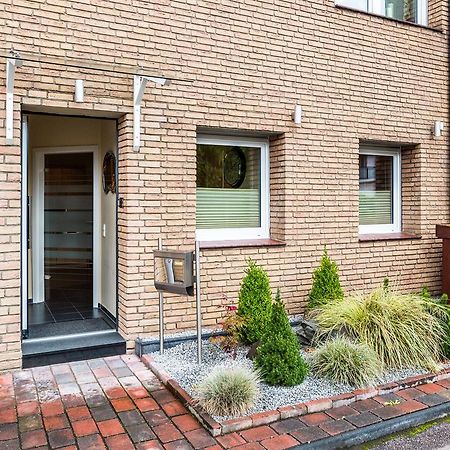 Design Apartment In Koeln Mit Terrasse Номер фото